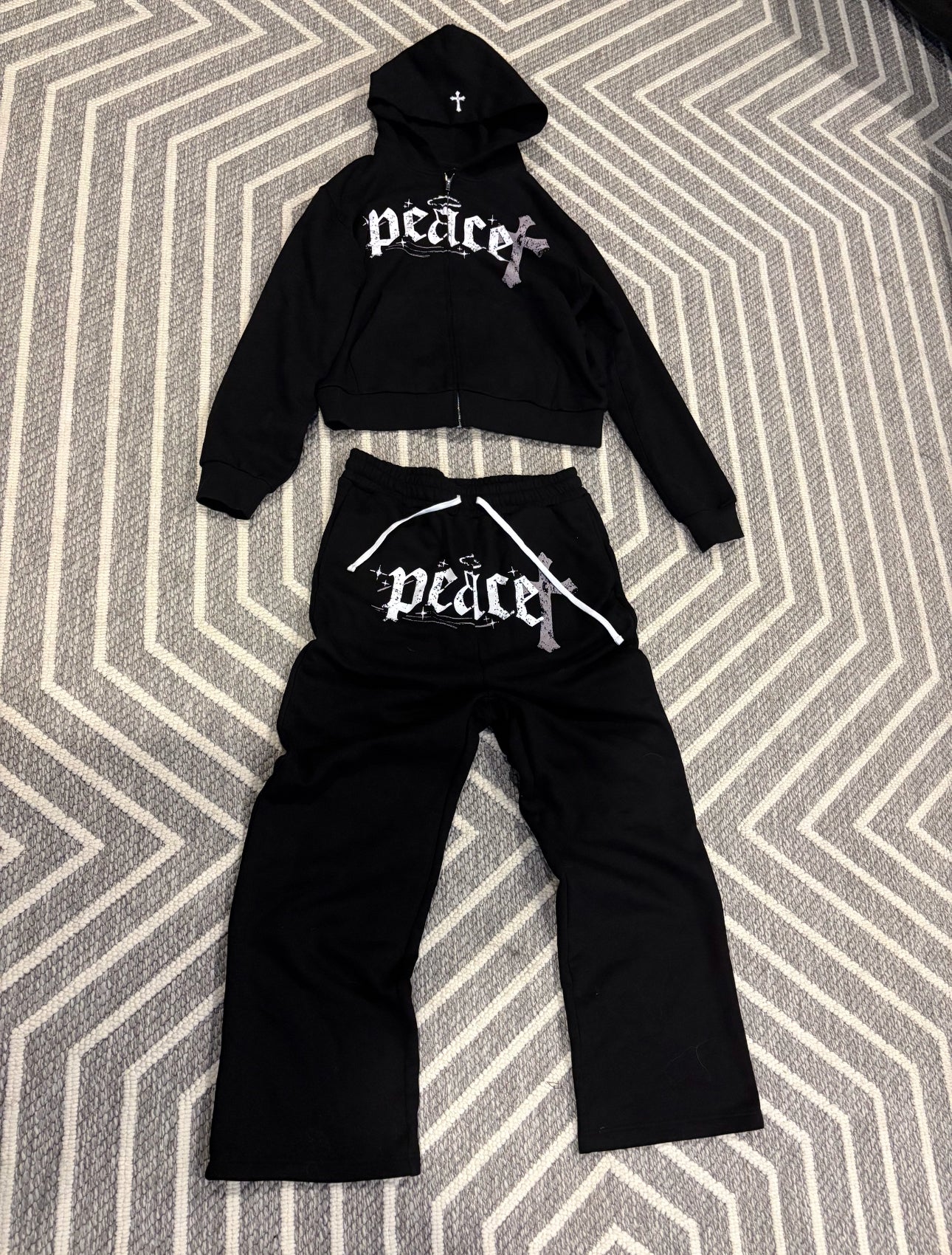 Peace Sweatsuit Hoodie Black